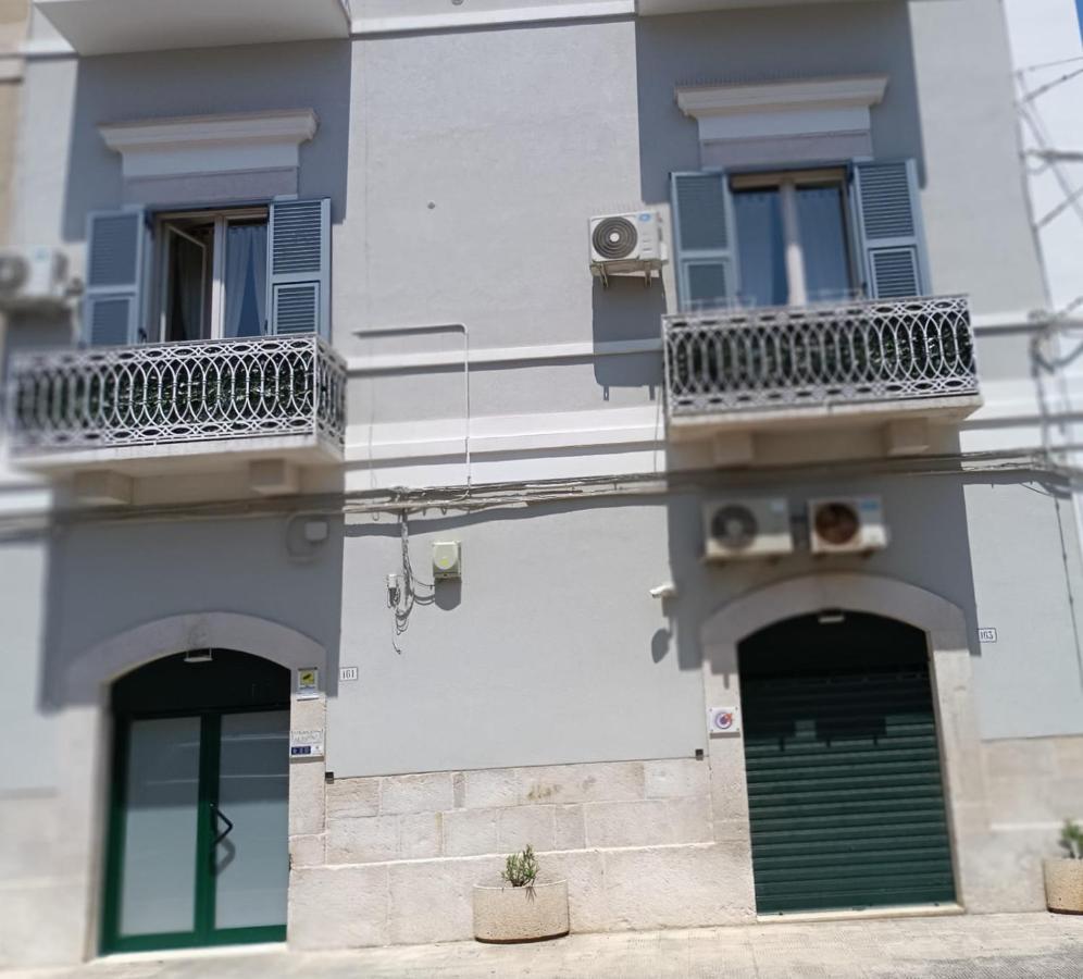 B&B La Reggia Del Sol ตรานิ ภายนอก รูปภาพ